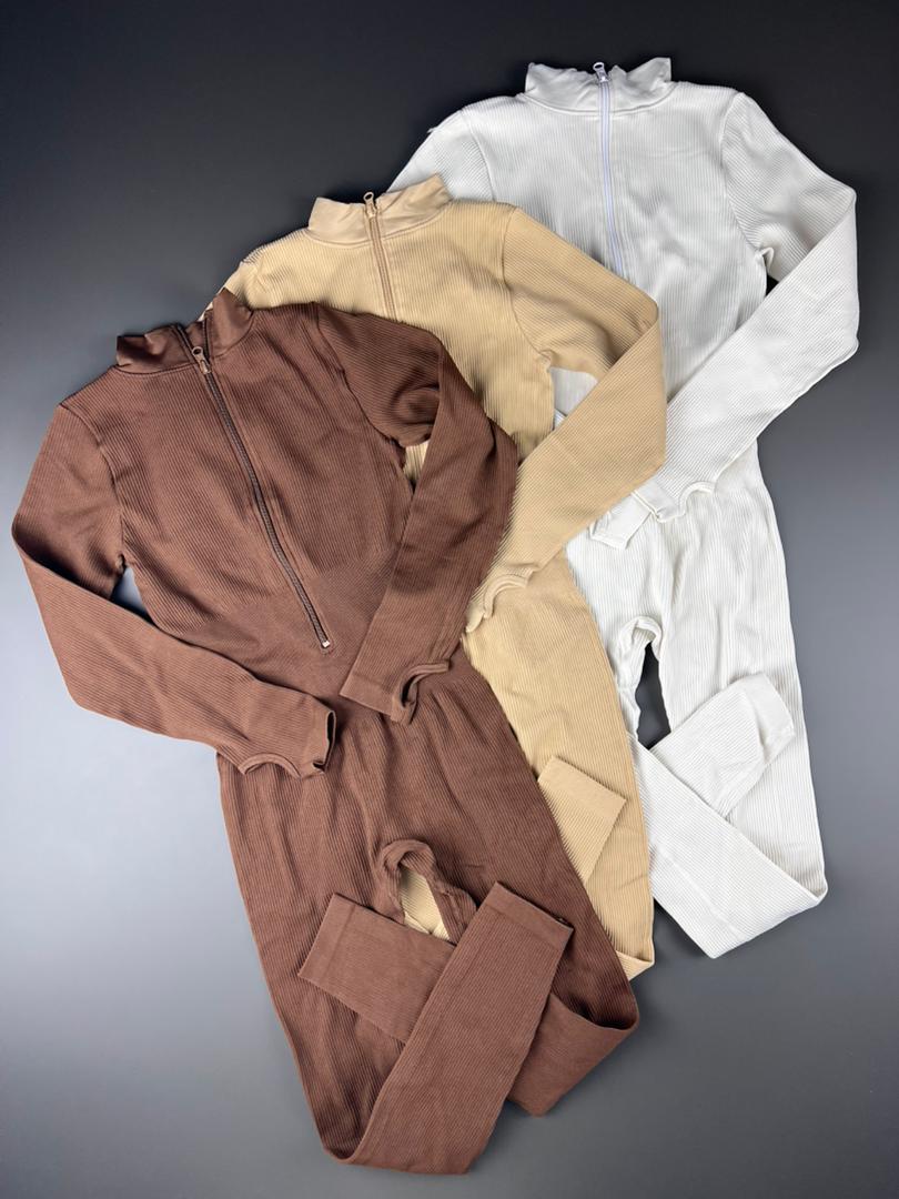 WhatsApp Image 2025-11-08 at 12.23.44 (1)